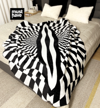 Koc Op-Art Power P*ssy projektu Maurycego Gomulickiego dla Hogai – nagrodzony Must Have na Łódź Design Festival.