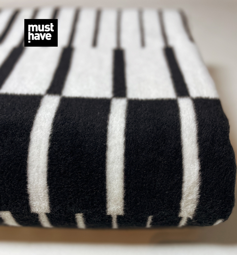 Koc Op-Art Pianoforte projektu Maurycego Gomulickiego dla Hogai – nagrodzony Must Have na Łódź Design Festival.