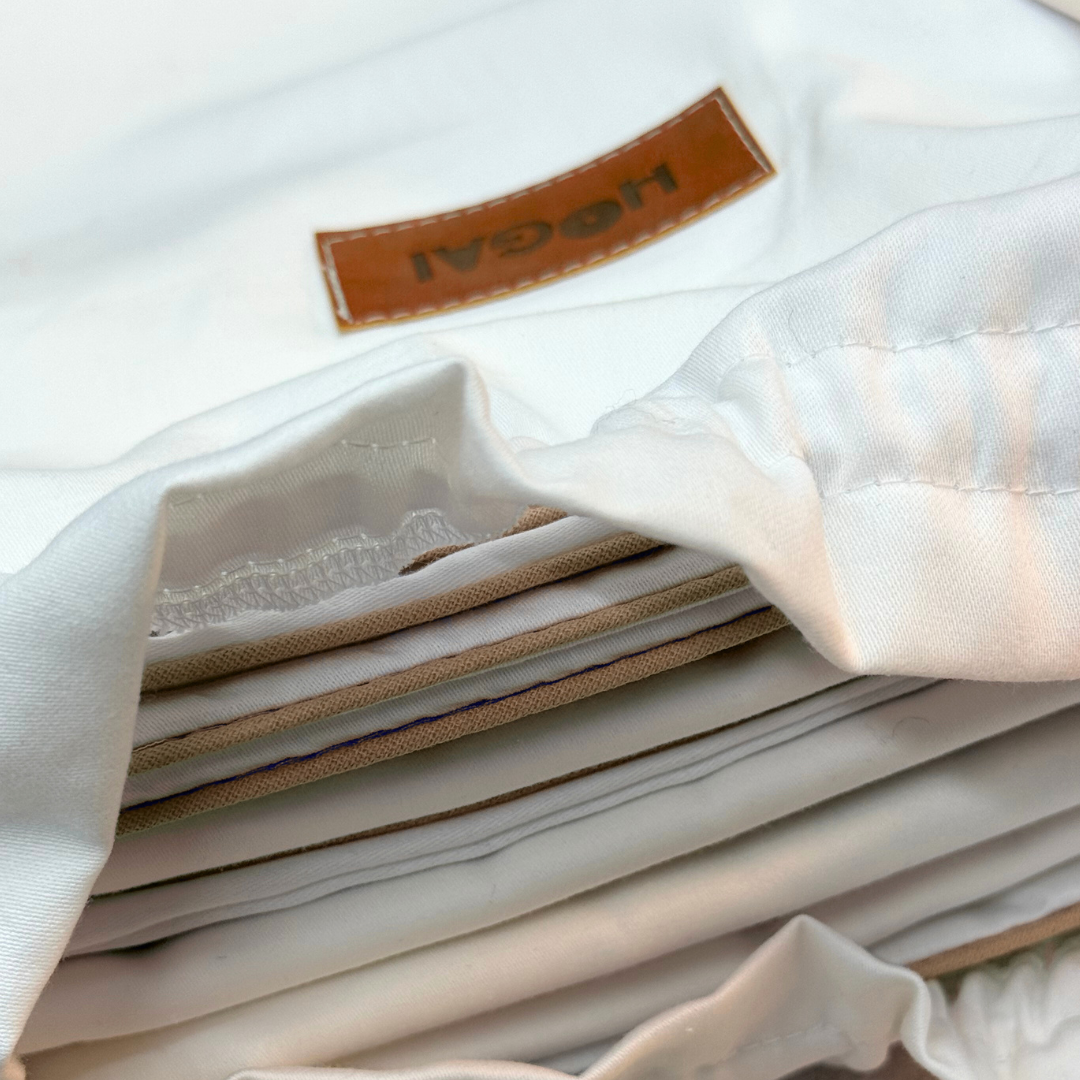 Biała pościel bawełniana Drifter z beżową lamówką – komplet pościeli 100% bawełna satynowana od Hogai.