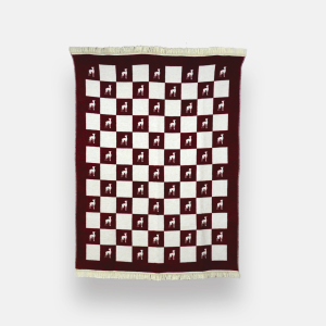 Bawełniany koc Burgundy Lola z kolekcji Iggy – designerski pled HOGAI z motywem psa